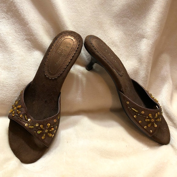 Pesaro Shoes - Low Heel Brown Vintage Pesaro Sandals
